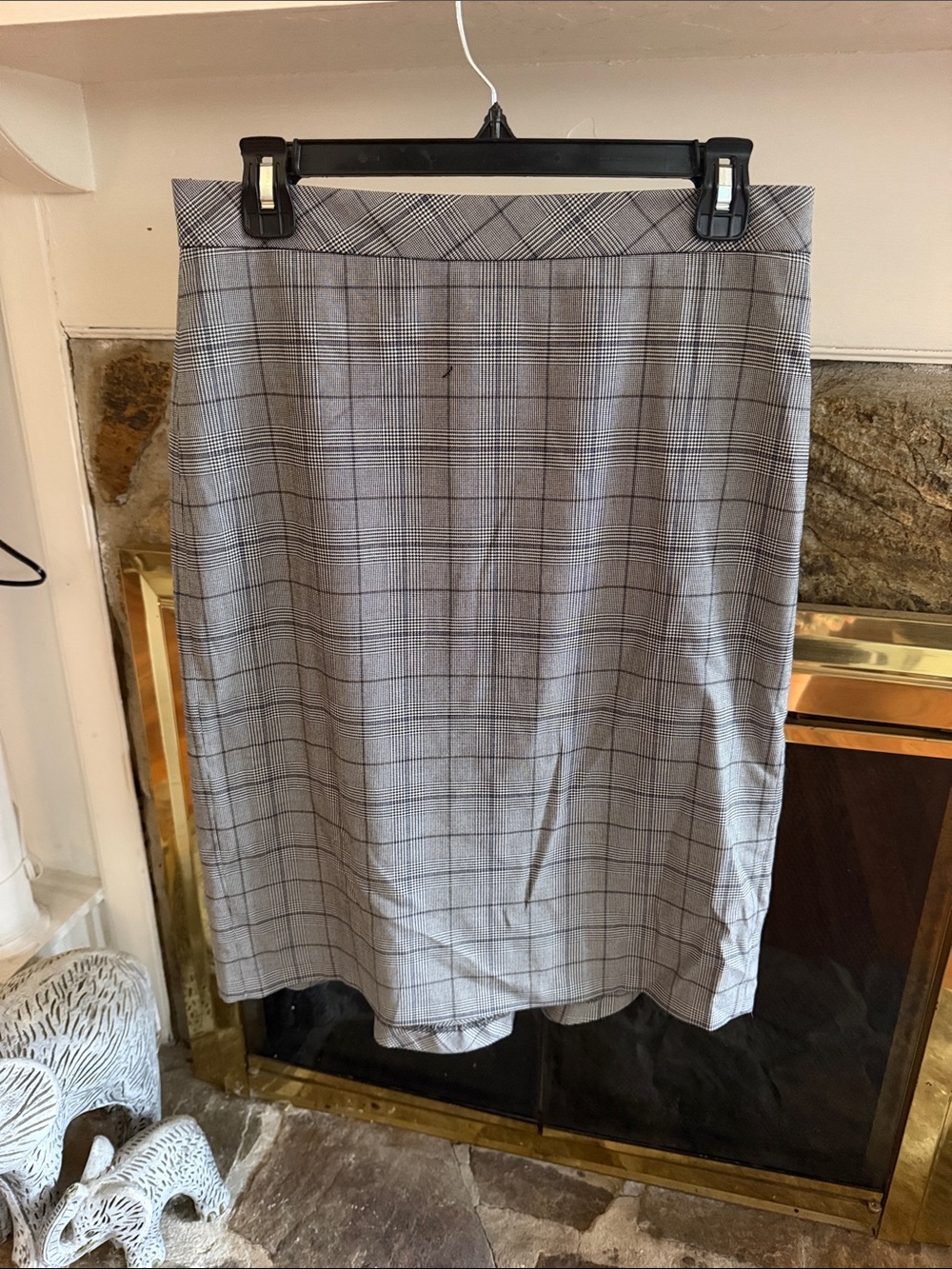 Ann Taylor Gray Plaid Pencil Skirt